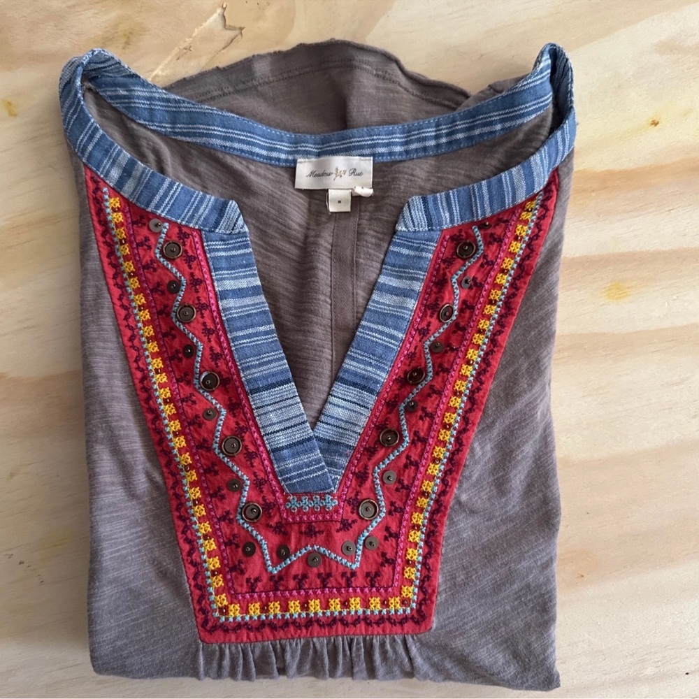 Anthropologie Meadow Rue Embroidered Boho Tunic Top Brown Red Blue Medium - Picture 3 of 13